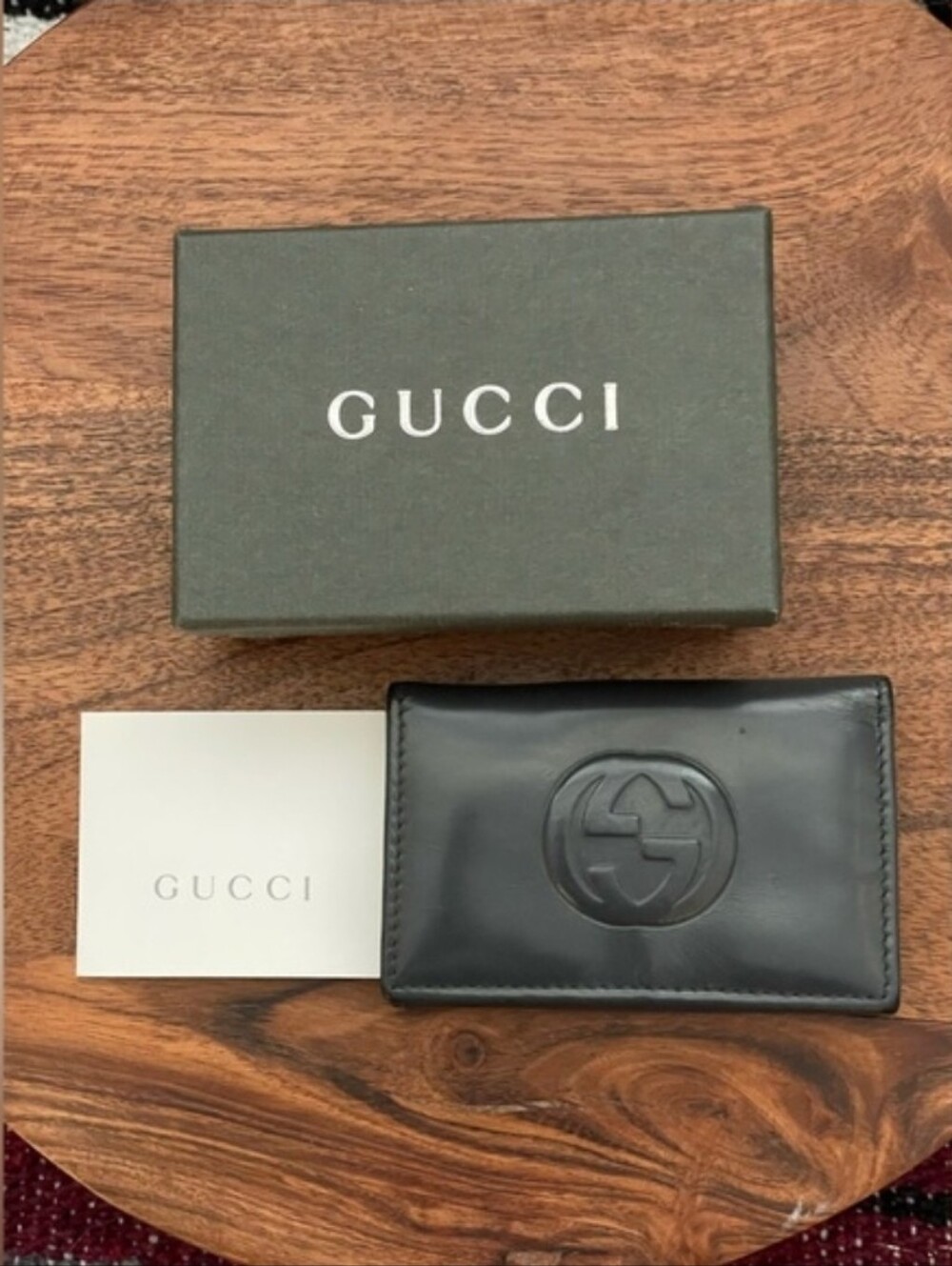 Gucci Black Leather Card Holder with Embossed Logo
